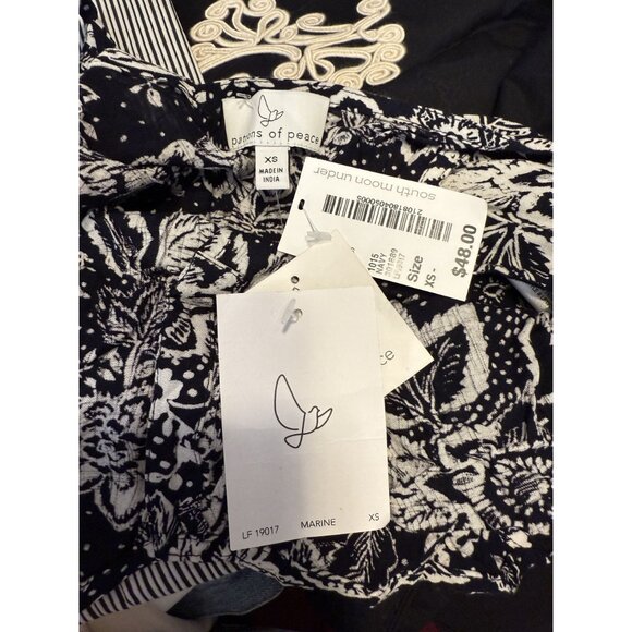 Patrons of Peace Floral Cropped Tank New - Picture 3 of 4